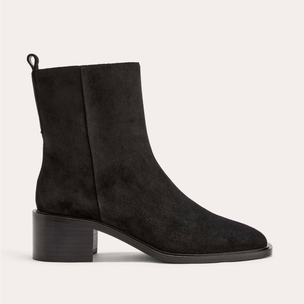 Everlane suede city boot in black